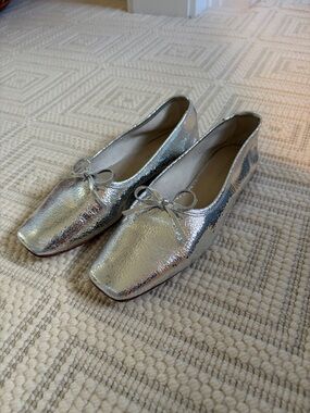 Freda Salvador Silver Metallic Square-Toe Ballet Flats - Size 39